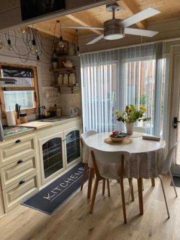 Tinyhouse Woody At The Water Apartment Zaandam Exterior photo